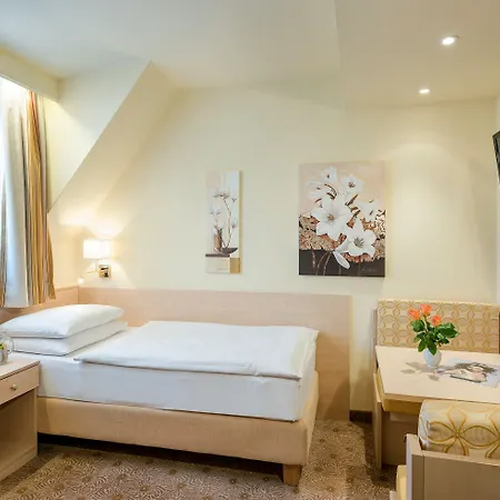 Hotel Scherer 4*